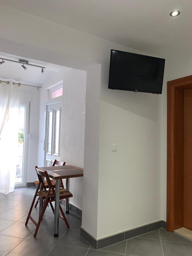 Apartamento Niko Baška Voda Exterior foto